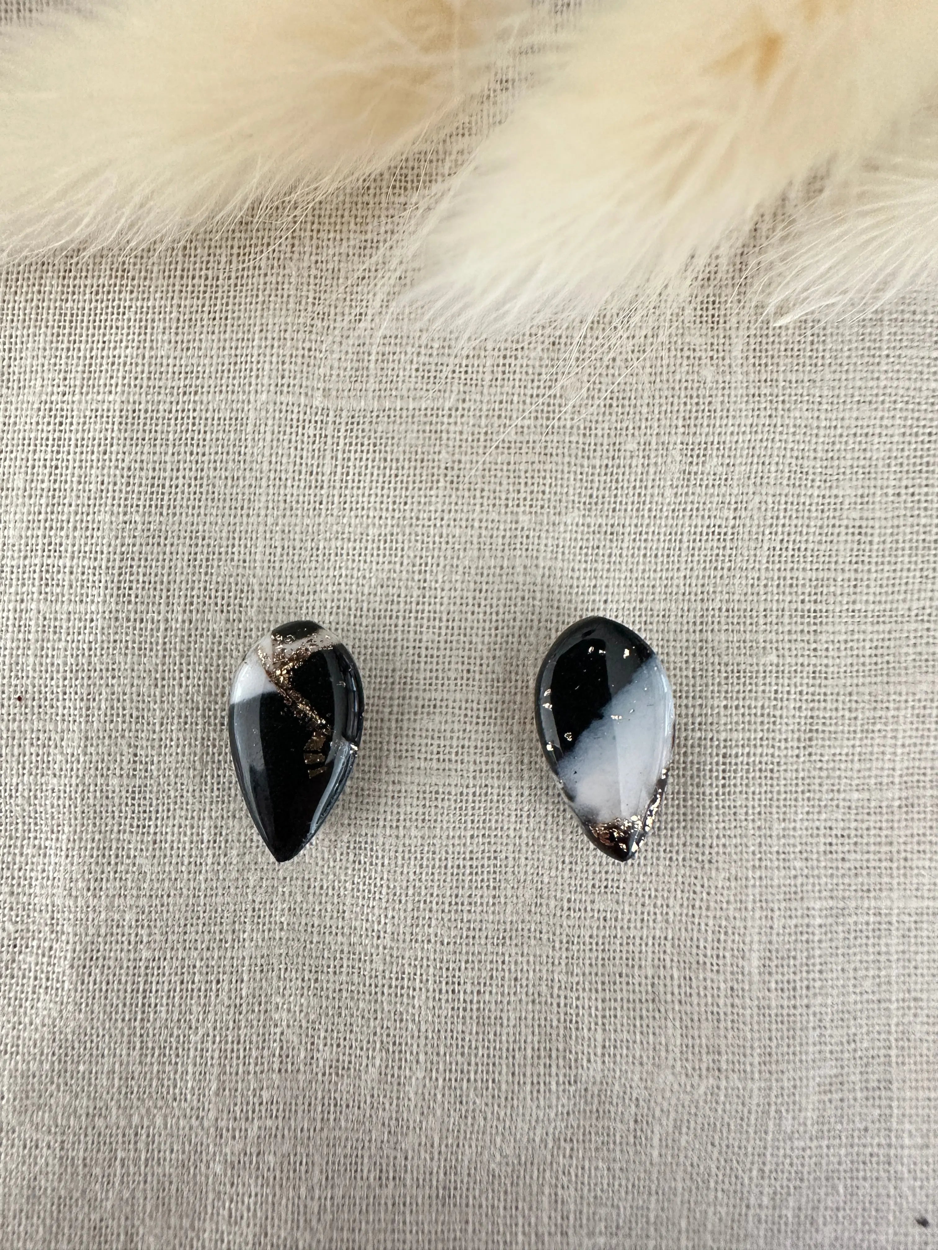 Puces D'oreille goutte Carina S. Créations