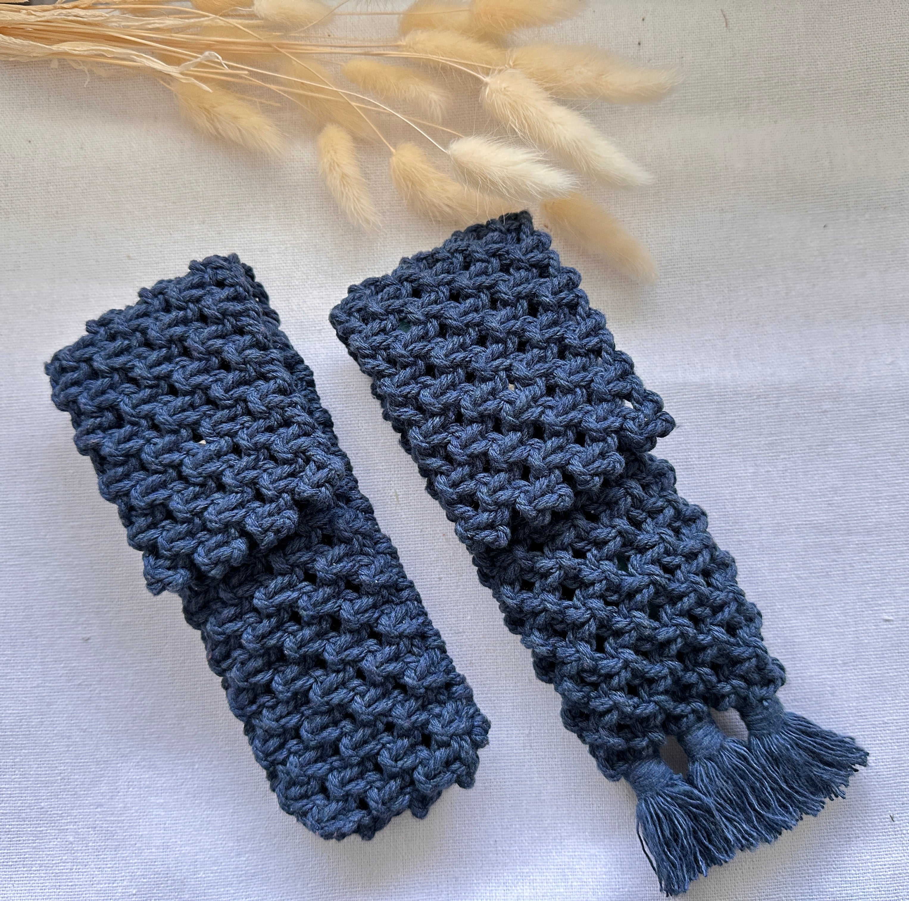 Étui à stylo en macramé[SUR COMMANDE]